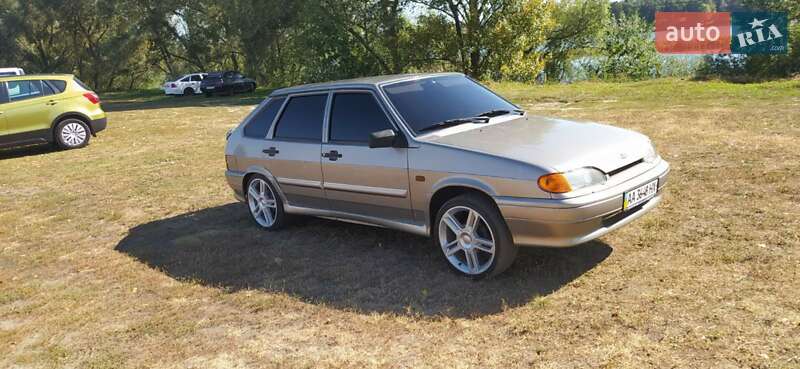 Хэтчбек ВАЗ / Lada 2114 Samara 2008 в Киеве фото 10 Хэтчбек ВАЗ / Lada 2114 Samara 2008 в Киеве