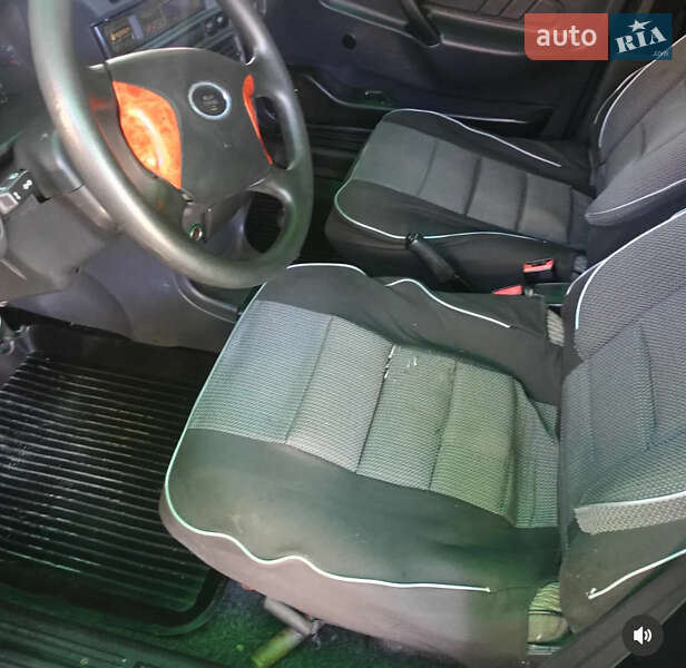 Хетчбек ВАЗ / Lada 2114 Samara 2004 в Роздільній фото 13 Хетчбек ВАЗ / Lada 2114 Samara 2004 в Роздільній