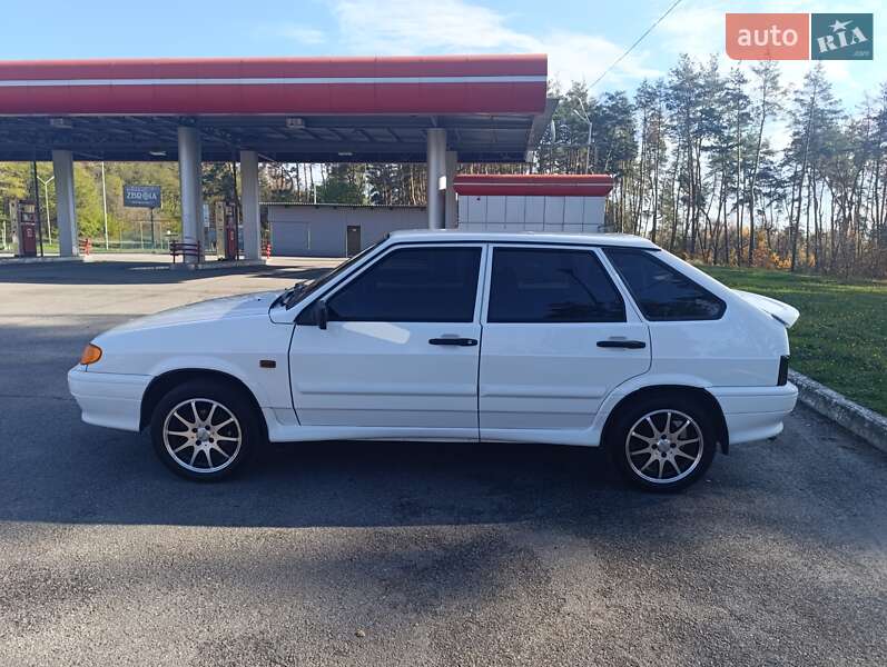 Хэтчбек ВАЗ / Lada 2114 Samara 2011 в Харькове фото 8 Хэтчбек ВАЗ / Lada 2114 Samara 2011 в Харькове