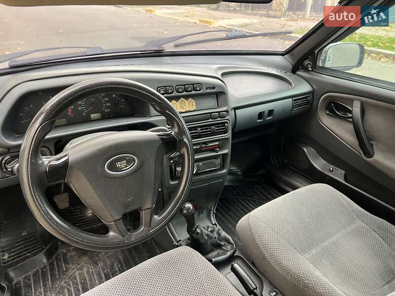 Хэтчбек ВАЗ / Lada 2114 Samara 2010 в Николаеве фото 11 Хэтчбек ВАЗ / Lada 2114 Samara 2010 в Николаеве