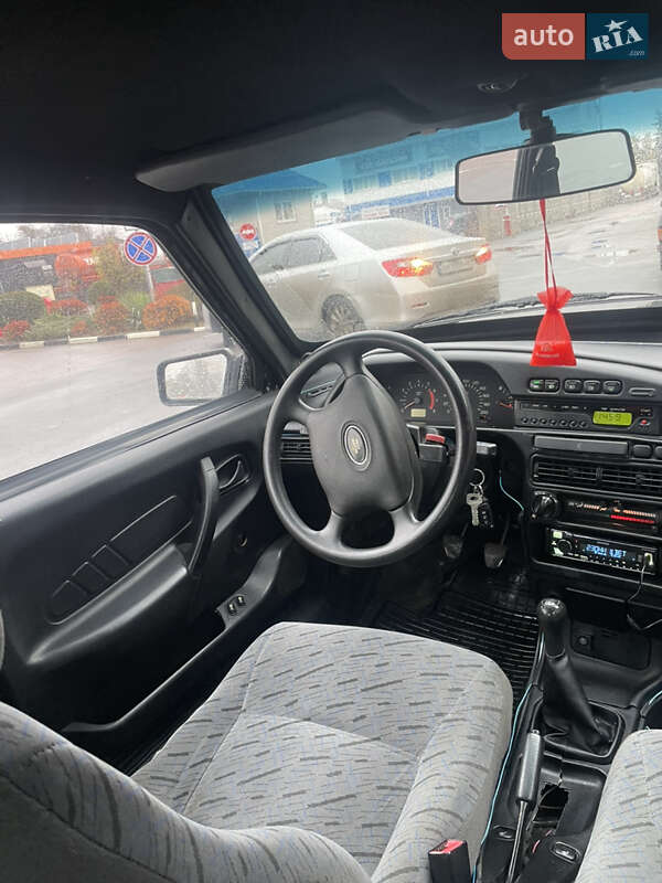 Хэтчбек ВАЗ / Lada 2114 Samara 2011 в Житомире