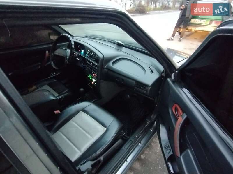 Хэтчбек ВАЗ / Lada 2114 Samara 2005 в Мирополе фото 13 Хэтчбек ВАЗ / Lada 2114 Samara 2005 в Мирополе