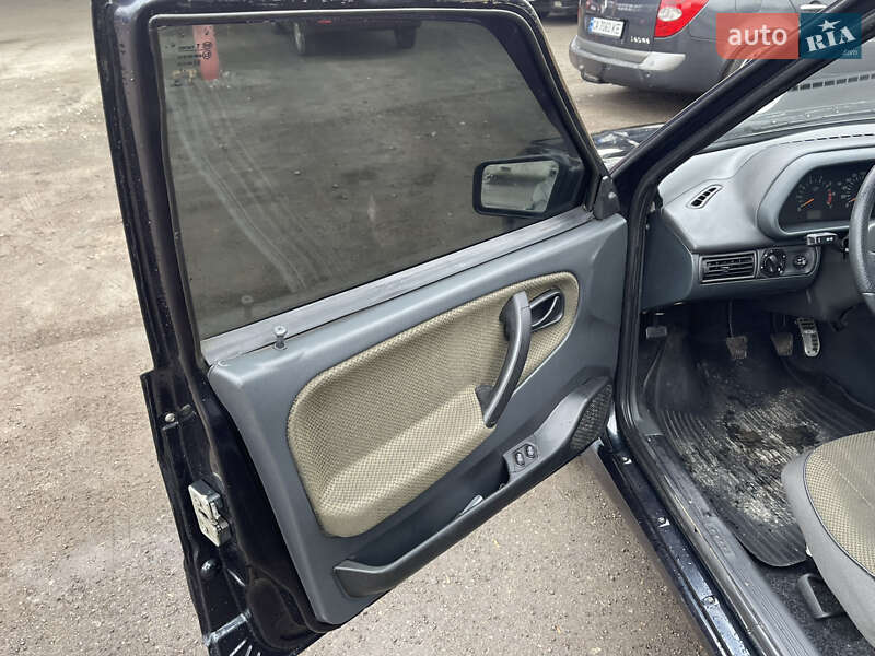 Хэтчбек ВАЗ / Lada 2114 Samara 2006 в Золотоноше фото 8 Хэтчбек ВАЗ / Lada 2114 Samara 2006 в Золотоноше