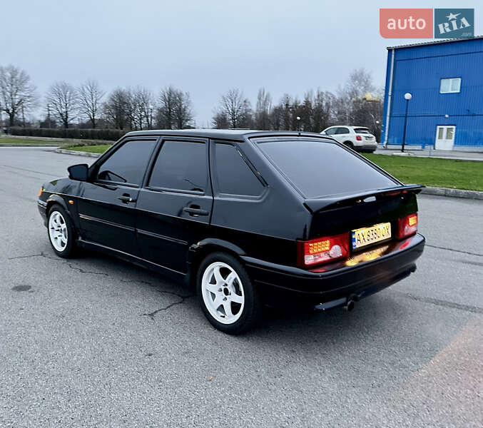 Хэтчбек ВАЗ / Lada 2114 Samara 2011 в Харькове