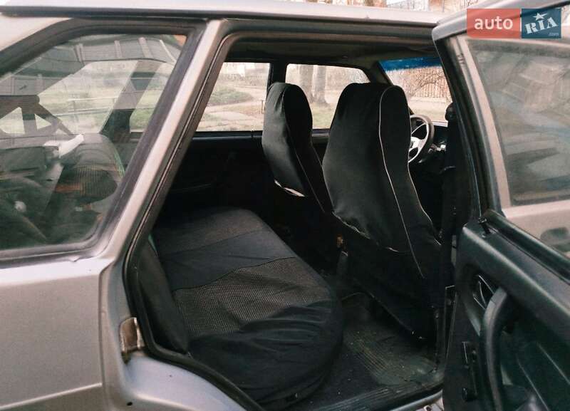 Хэтчбек ВАЗ / Lada 2114 Samara 2005 в Бердичеве