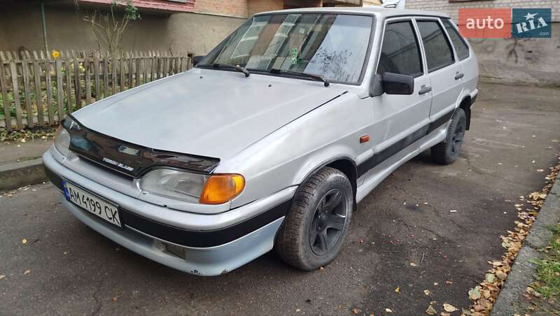 Хэтчбек ВАЗ / Lada 2114 Samara 2005 в Бердичеве