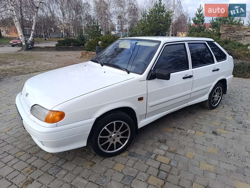Хэтчбек ВАЗ / Lada 2114 Samara 2011 в Харькове фото Хэтчбек ВАЗ / Lada 2114 Samara 2011 в Харькове