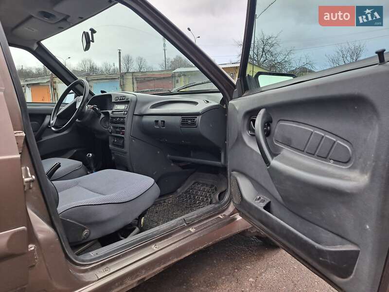 Хетчбек ВАЗ / Lada 2114 Samara 2008 в Рівному фото 10 Хетчбек ВАЗ / Lada 2114 Samara 2008 в Рівному