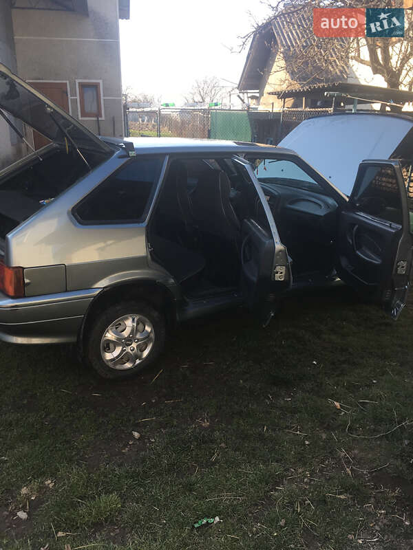 Хетчбек ВАЗ / Lada 2114 Samara 2010 в Івано-Франківську