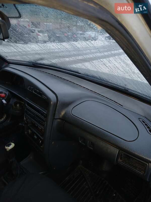 Хэтчбек ВАЗ / Lada 2114 Samara 2004 в Сумах