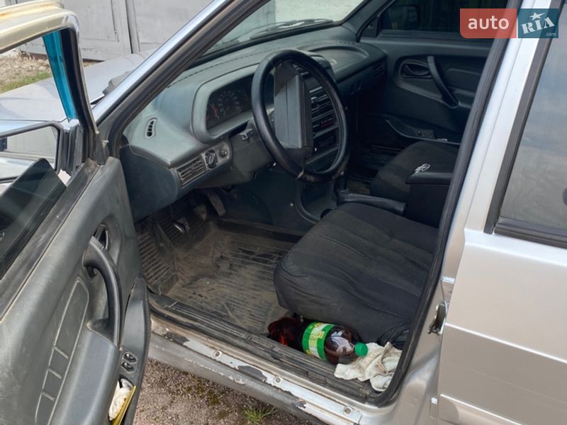 Хэтчбек ВАЗ / Lada 2114 Samara 2011 в Вольногорске