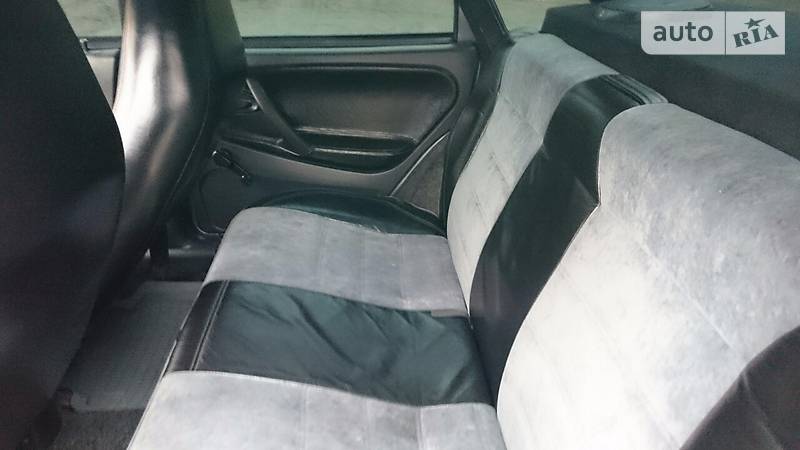 Седан ВАЗ / Lada 2115 Samara 2012 в Изюме