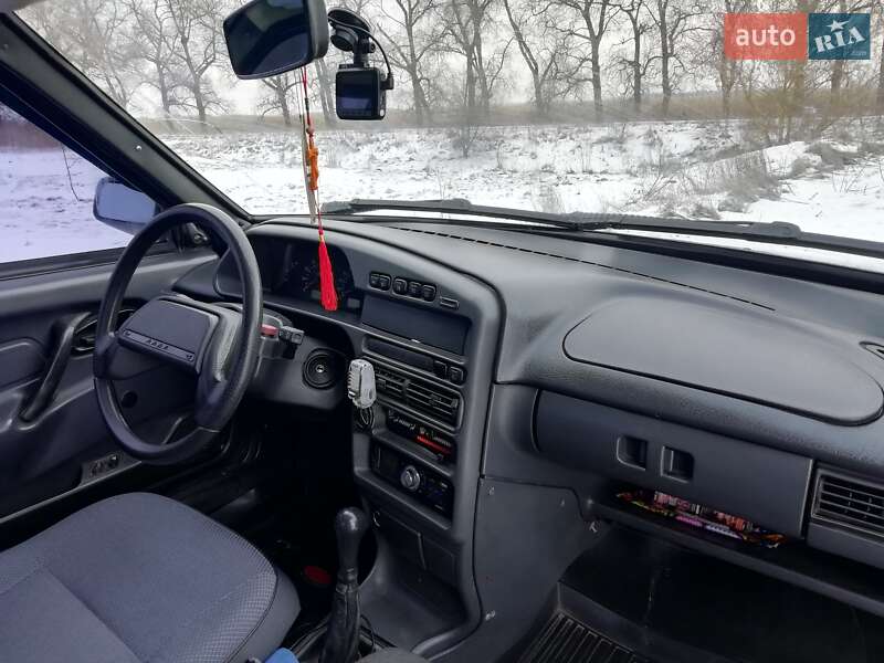Седан ВАЗ / Lada 2115 Samara 2004 в Конотопі