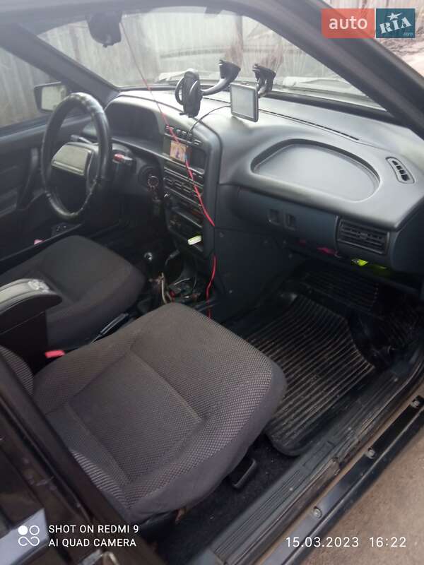 Седан ВАЗ / Lada 2115 Samara 2010 в П'ятихатках