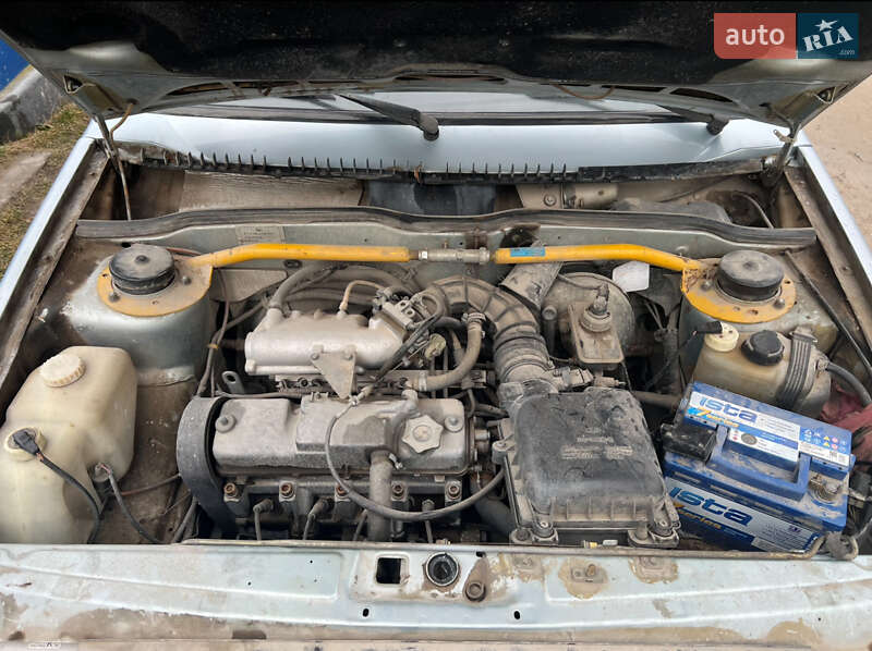 Хетчбек ВАЗ / Lada 2115 Samara 2002 в Дунаївцях
