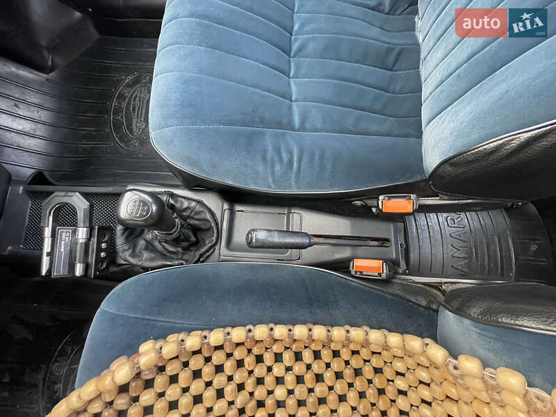 Седан ВАЗ / Lada 2115 Samara 1998 в Киеве