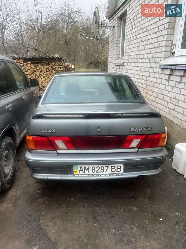 Седан ВАЗ / Lada 2115 Samara 2010 в Черняхові