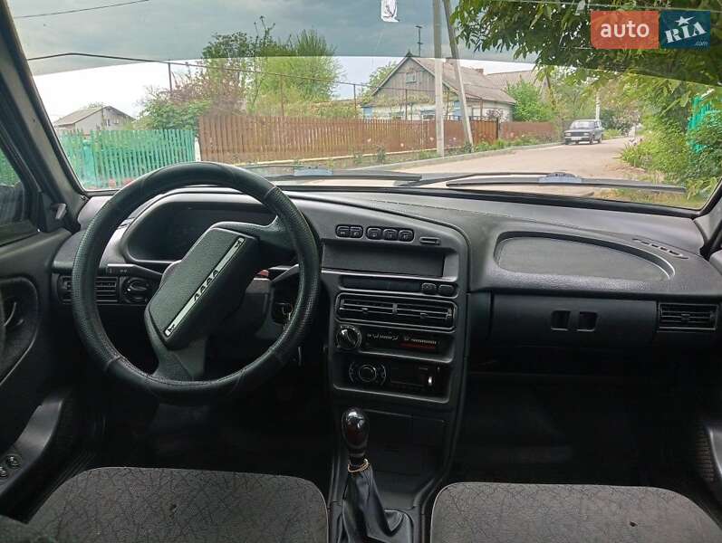 Седан ВАЗ / Lada 2115 Samara 2005 в Покровському