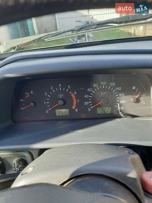 Седан ВАЗ / Lada 2115 Samara 2010 в Броварах