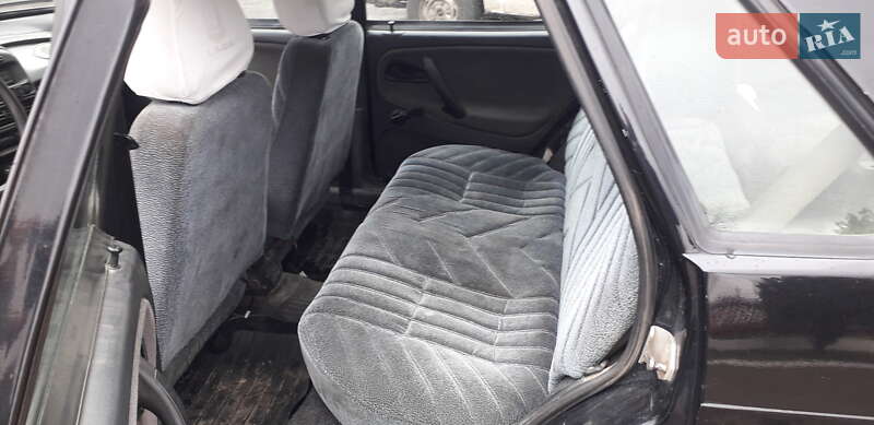 Седан ВАЗ / Lada 2115 Samara 2010 в Любаре