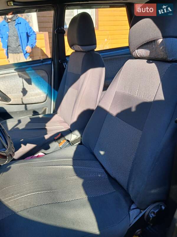 Седан ВАЗ / Lada 2115 Samara 2007 в Сарнах фото 13 Седан ВАЗ / Lada 2115 Samara 2007 в Сарнах