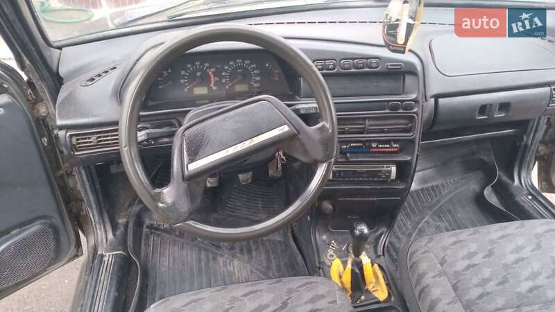 Седан ВАЗ / Lada 2115 Samara 2002 в Городенці