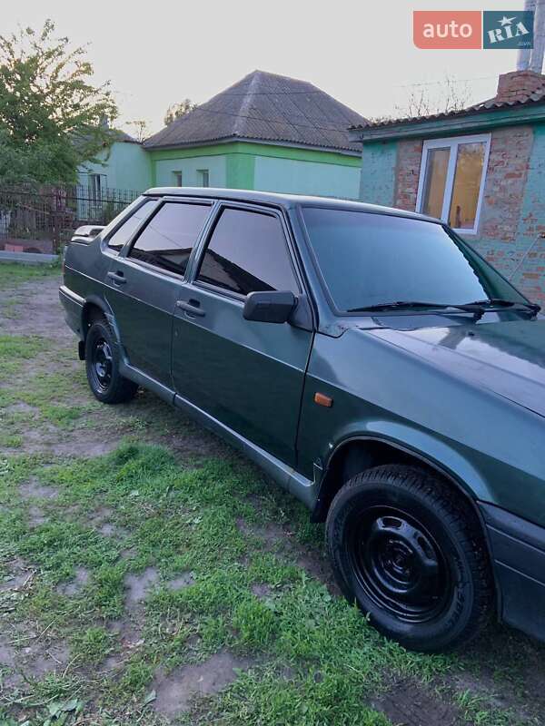 Седан ВАЗ / Lada 2115 Samara 2010 в Прилуках