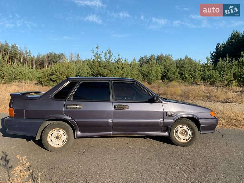 Седан ВАЗ / Lada 2115 Samara 2001 в Комсомольском