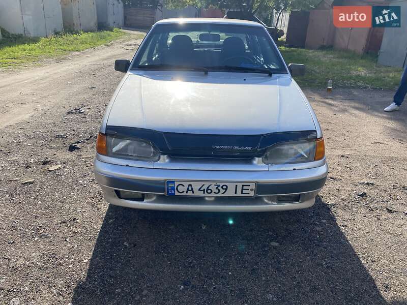Седан ВАЗ / Lada 2115 Samara 2006 в Смеле