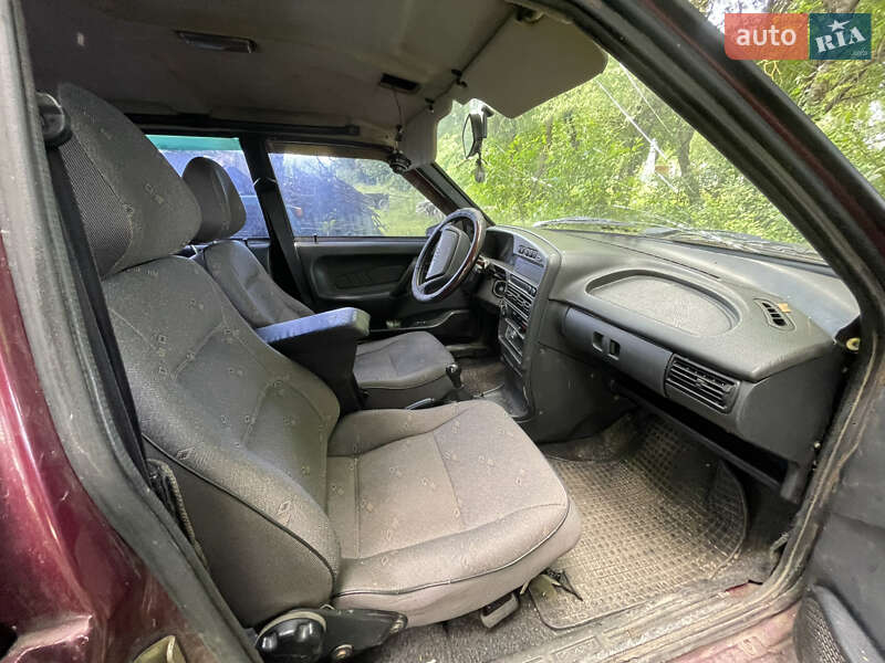 Седан ВАЗ / Lada 2115 Samara 2005 в Белогорье