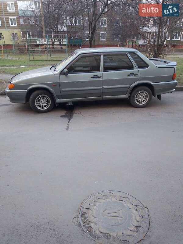 Седан ВАЗ / Lada 2115 Samara 2010 в Києві