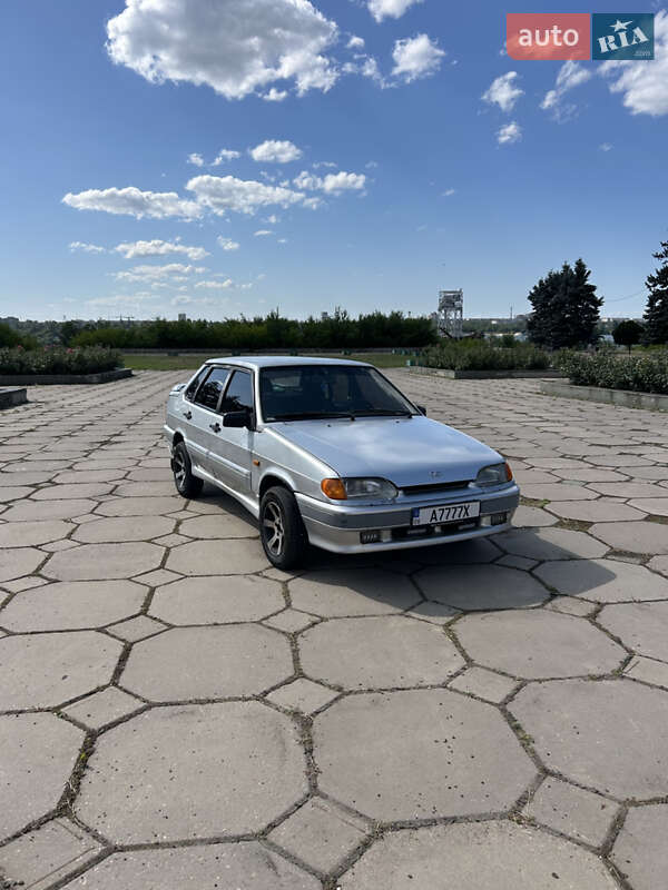 Седан ВАЗ / Lada 2115 Samara 2003 в Запорожье