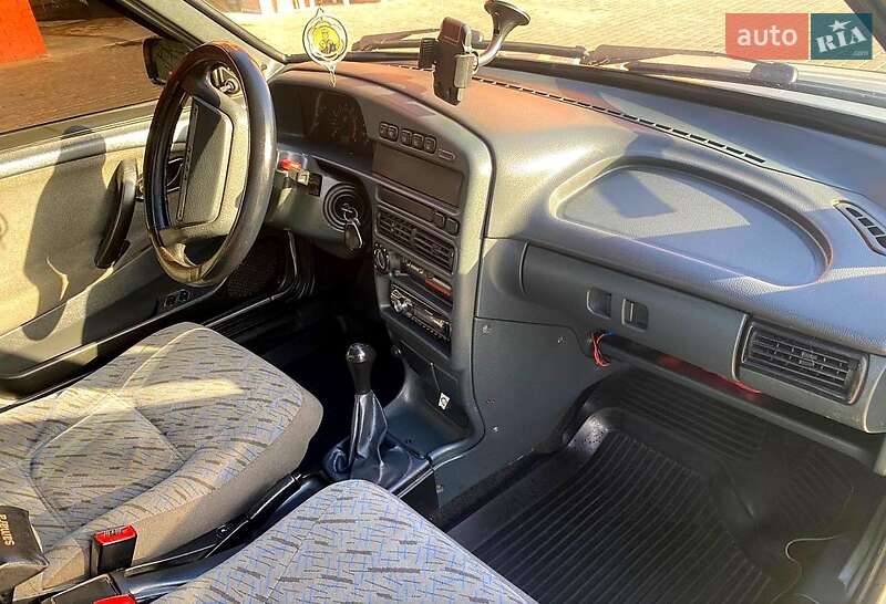 Седан ВАЗ / Lada 2115 Samara 2010 в Кагарлыке
