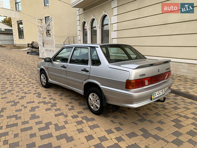Седан ВАЗ / Lada 2115 Samara 2010 в Могилев-Подольске