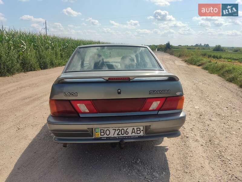 Седан ВАЗ / Lada 2115 Samara 2005 в Зборове