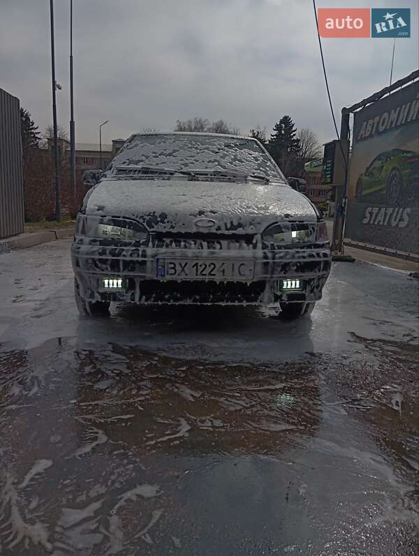 Седан ВАЗ / Lada 2115 Samara 2008 в Волочиске