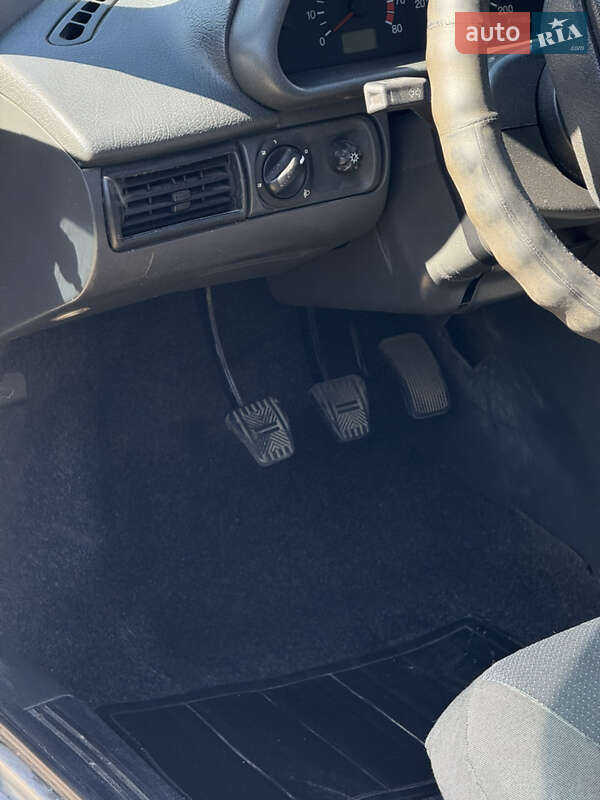 Седан ВАЗ / Lada 2115 Samara 2006 в Тростянці