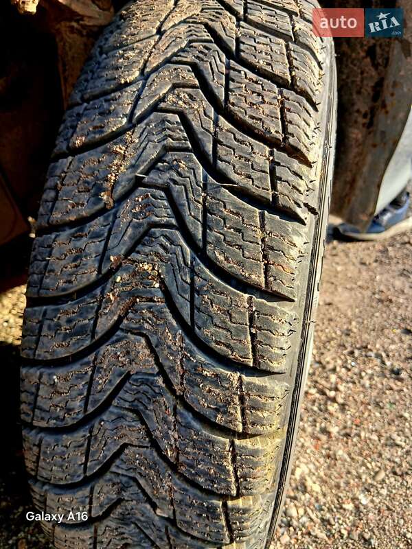 Седан ВАЗ / Lada 2115 Samara 2006 в Рудки