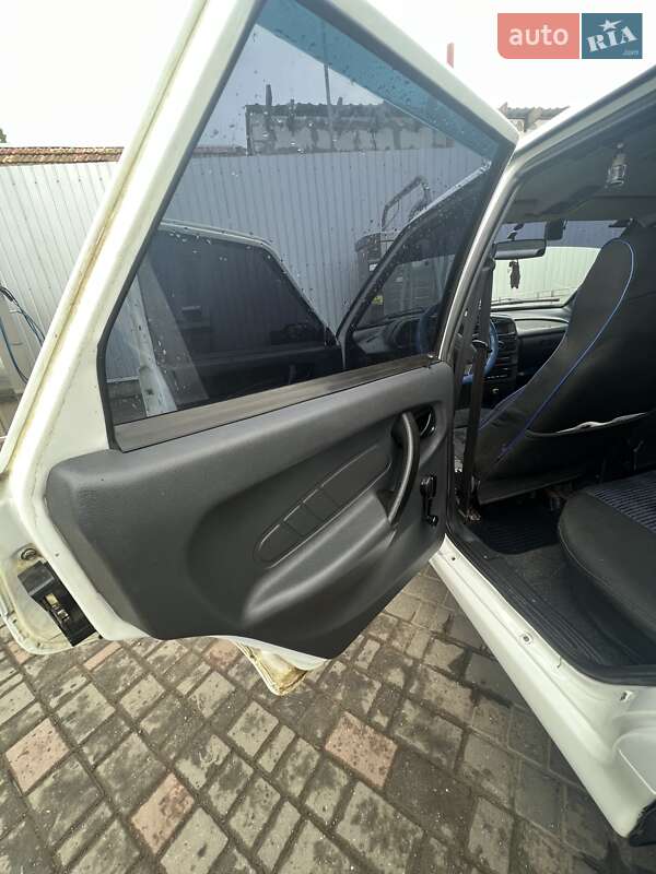 Седан ВАЗ / Lada 2115 Samara 2011 в Николаеве