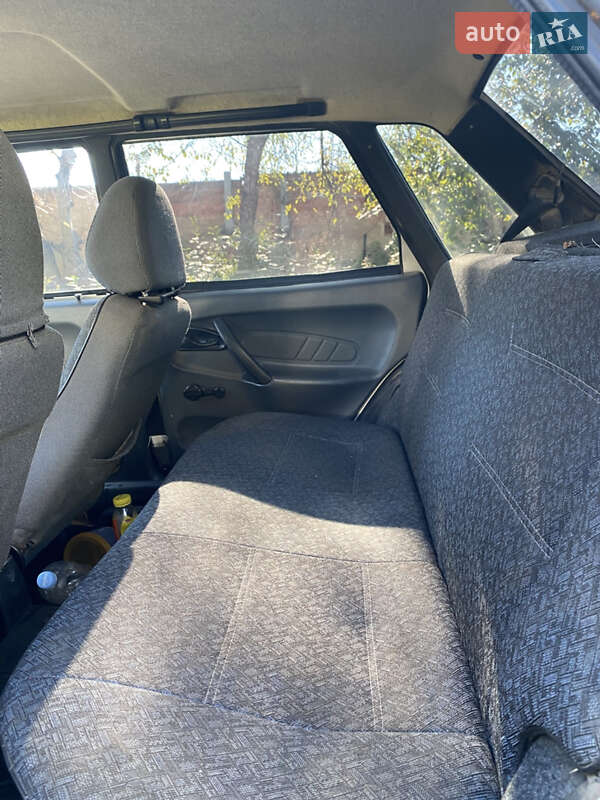 Седан ВАЗ / Lada 2115 Samara 2008 в Черновцах фото 5 Седан ВАЗ / Lada 2115 Samara 2008 в Черновцах