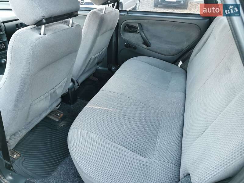 Седан ВАЗ / Lada 2115 Samara 2010 в Хмельницькому фото 30 Седан ВАЗ / Lada 2115 Samara 2010 в Хмельницькому