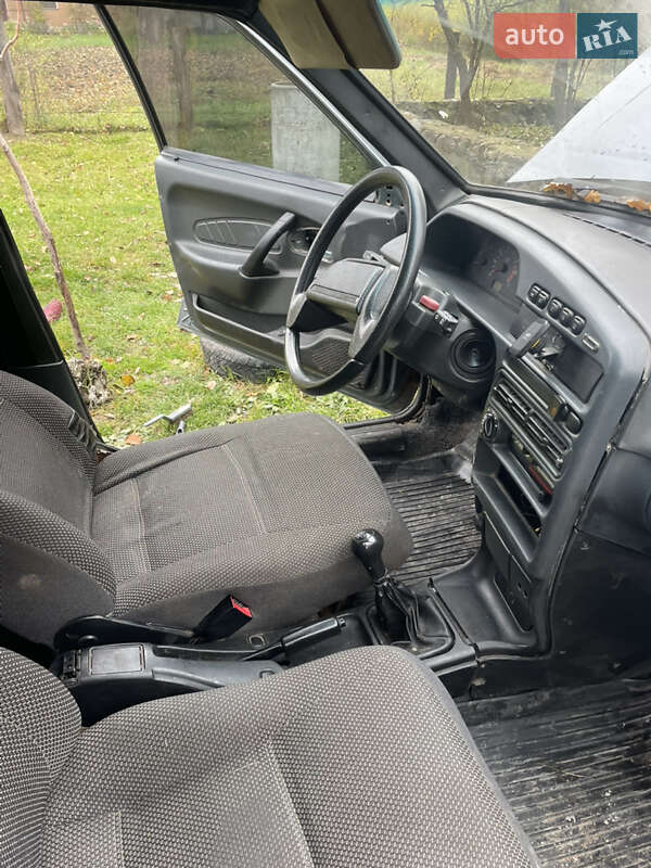 Седан ВАЗ / Lada 2115 Samara 2011 в Житомире