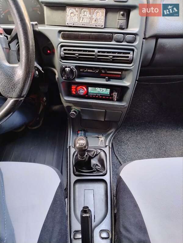 Седан ВАЗ / Lada 2115 Samara 2005 в Славуті