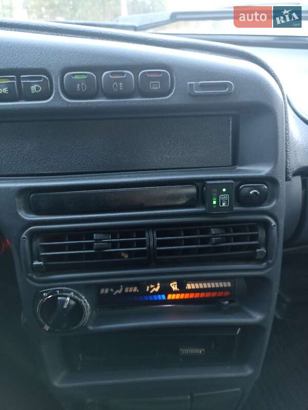 Седан ВАЗ / Lada 2115 Samara 2004 в Львові