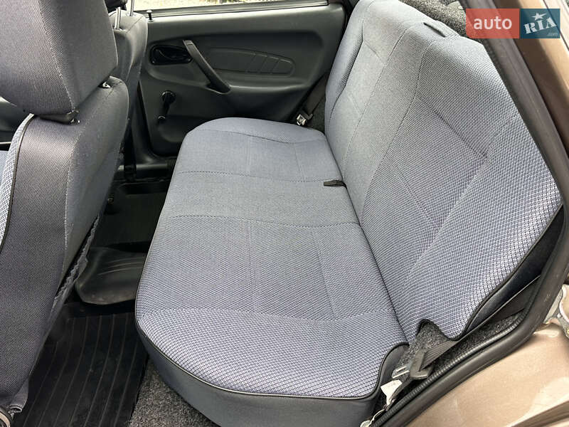 Седан ВАЗ / Lada 2115 Samara 2008 в Умани