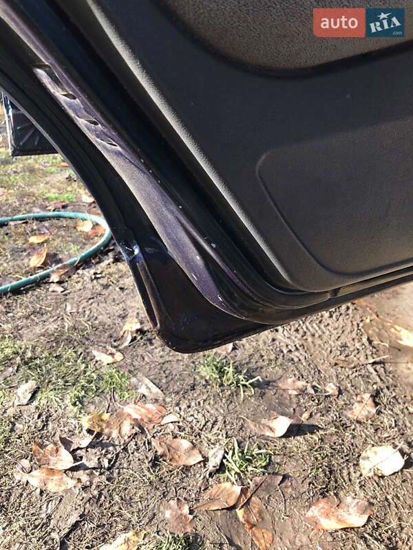 Седан ВАЗ / Lada 2115 Samara 2006 в Киеве