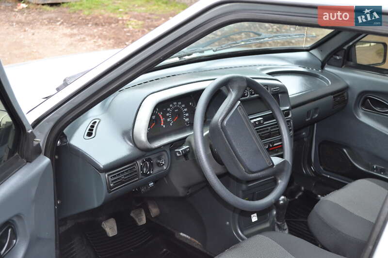 Седан ВАЗ / Lada 2115 Samara 2008 в Липовце фото 16 Седан ВАЗ / Lada 2115 Samara 2008 в Липовце