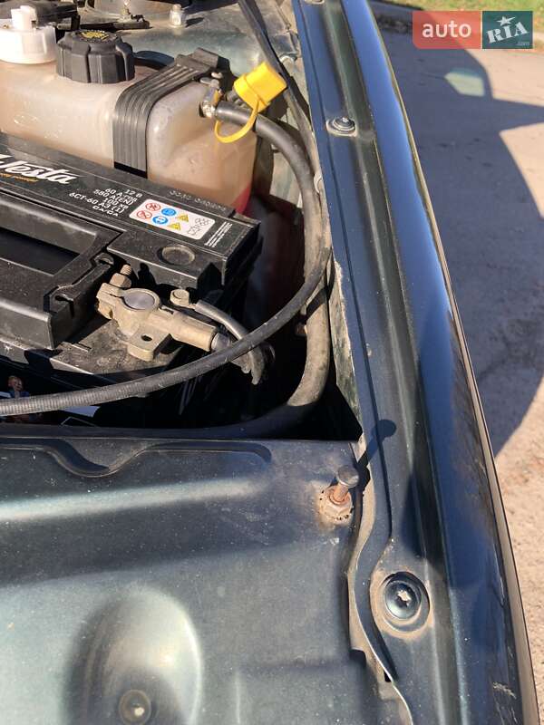 Седан ВАЗ / Lada 2115 Samara 2011 в Києві