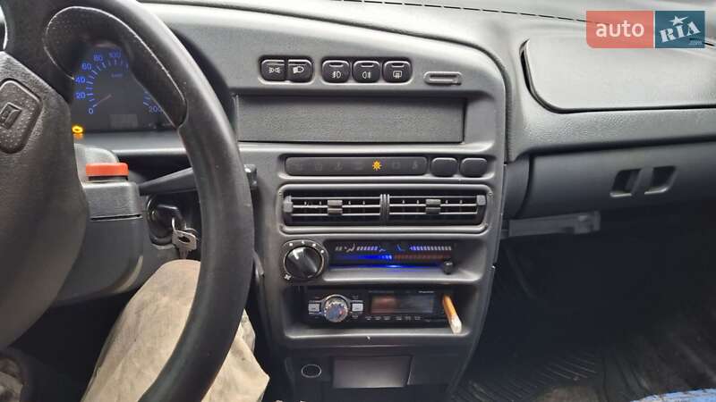 Седан ВАЗ / Lada 2115 Samara 2004 в Зенькове