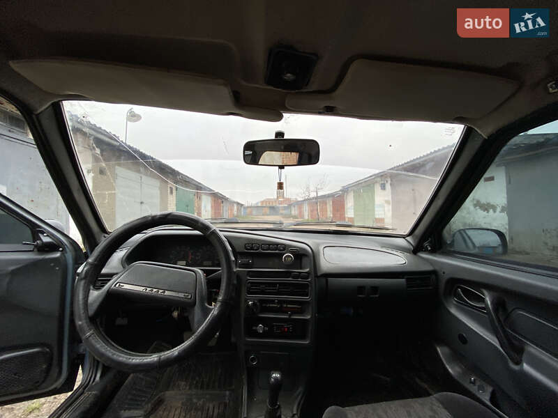 Седан ВАЗ / Lada 2115 Samara 2003 в Конотопі